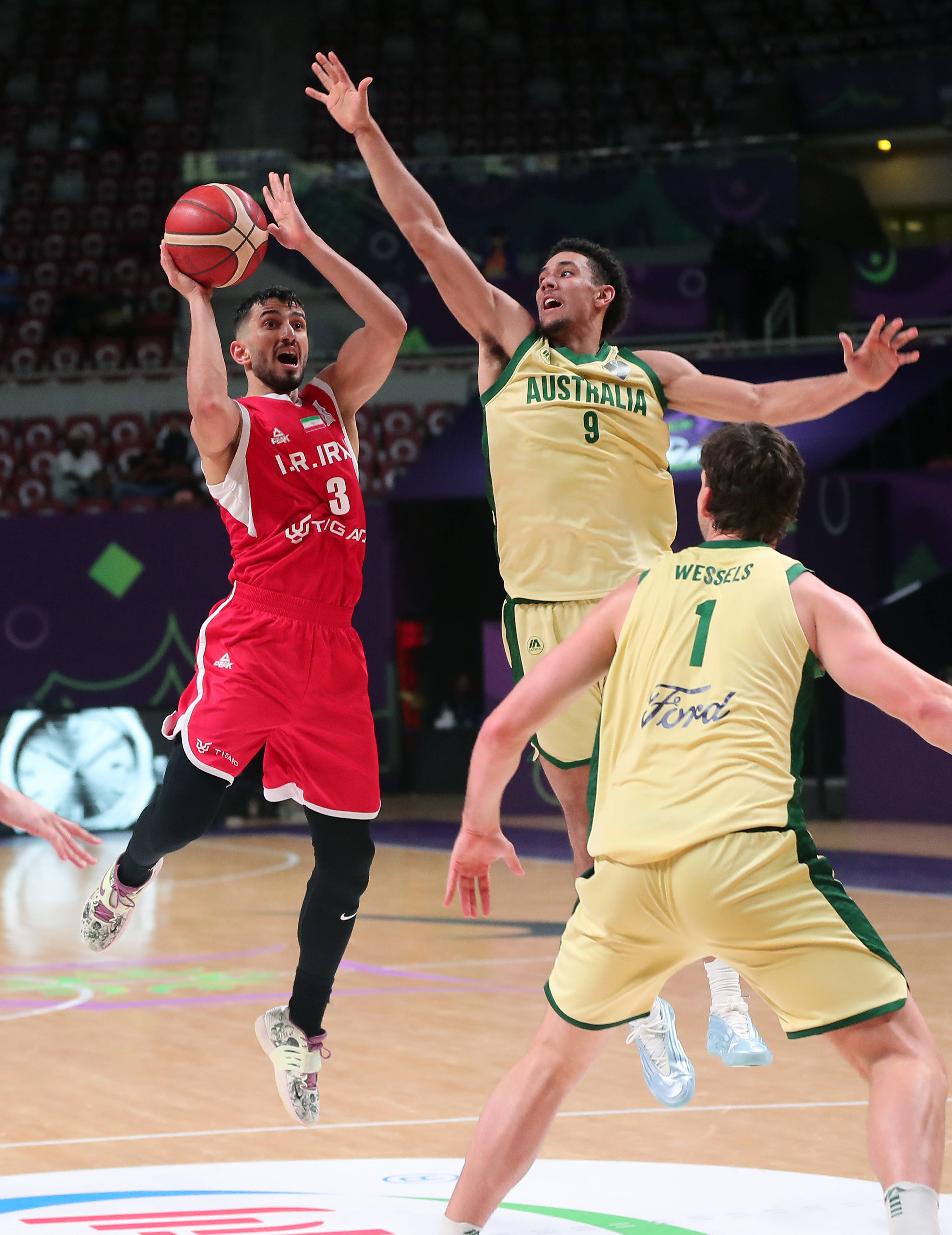 爱游戏中国欧篮联国际比赛日走向成谜；拜仁慕尼黑豪取连胜；媒体盛赞；高层口径保持一致的简单介绍